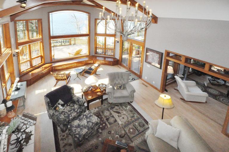 Pewaukee_Lake_Home_5 Victory Homes of Wisconsin